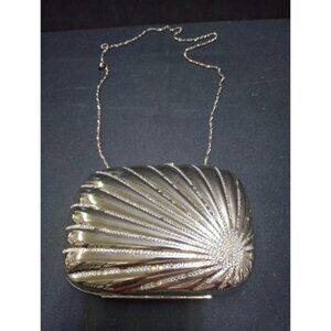 Vintage Silver Tone Clam Shell Rhinestone Sunburst Purse with Chain Strap